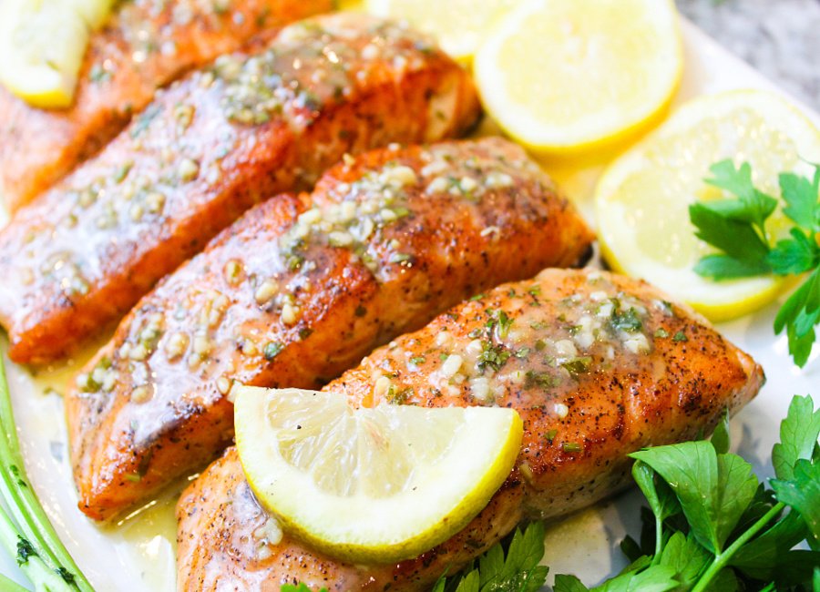 Pan Seared Salmon And Garlic Lemon Butter Sauce 5 The Best Salmon And Garlic Lemon Butter Sauce