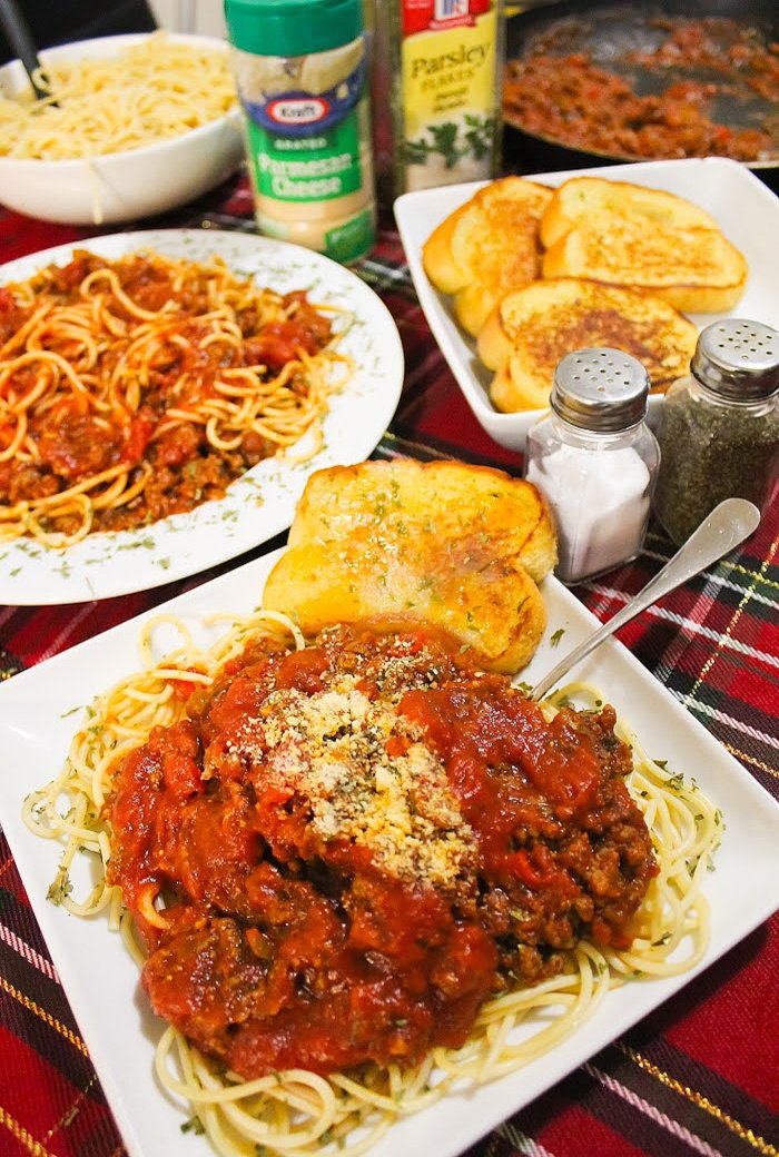 Easy Spaghetti And Meat Sauce Recipe (Made with Ground Beef & Store Bought Sauce)