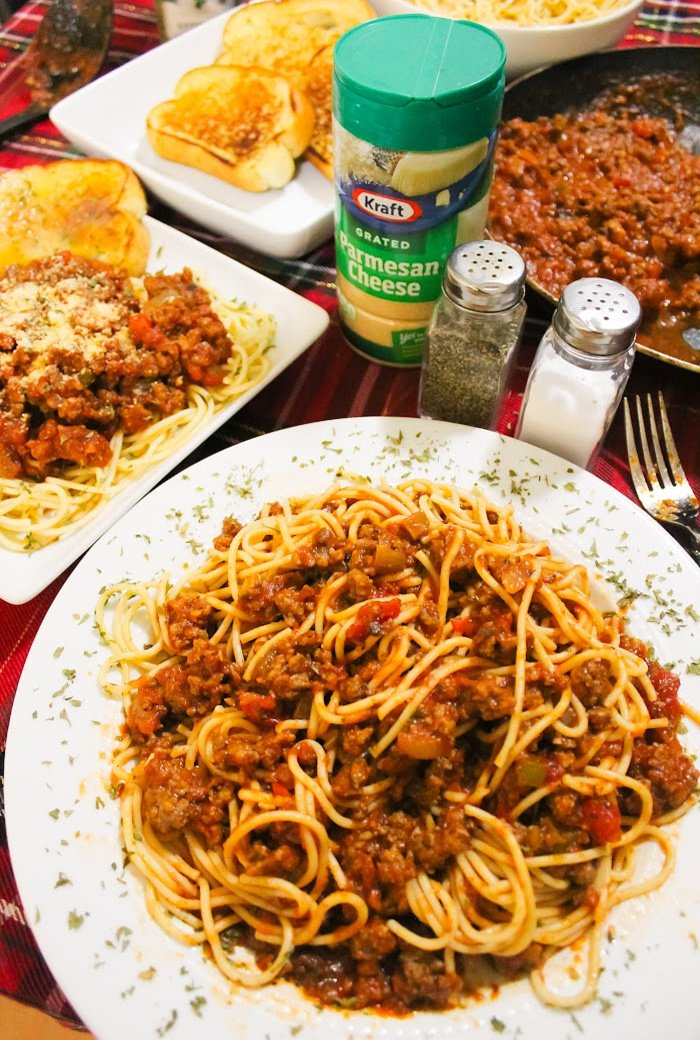 Easy Spaghetti And Meat Sauce Recipe (Made with Ground Beef & Store Bought Sauce)