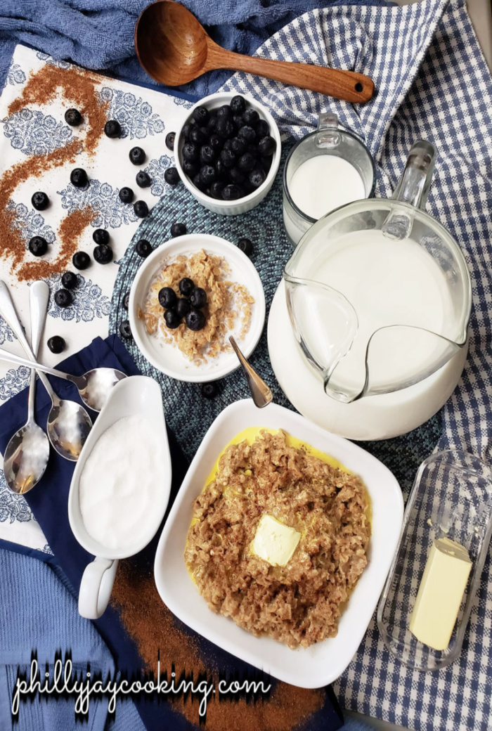 Oatmeal With Blueberries & Milk