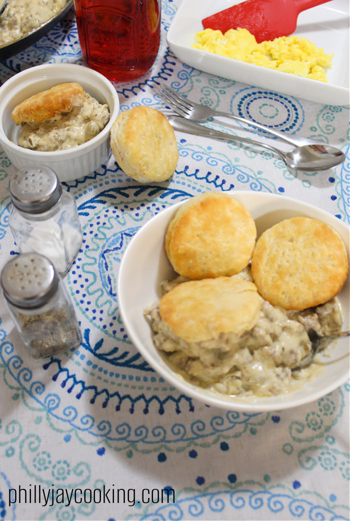 Country-Style Sausage Gravy Recipe