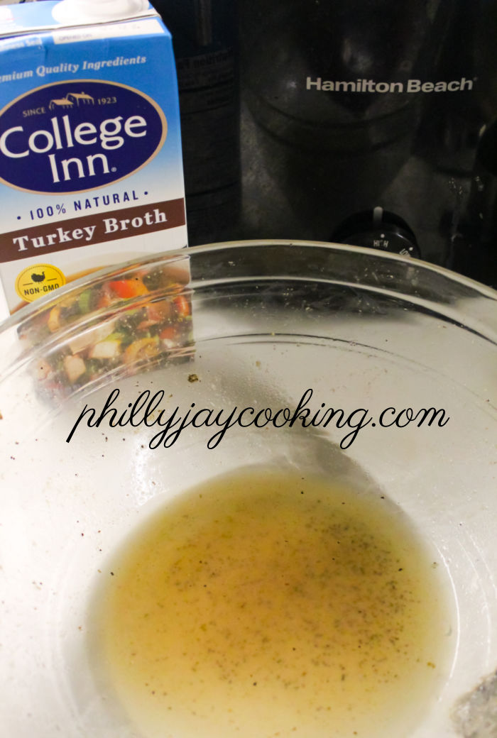 Slow Cooker Smothered Turkey Wings – Philly Jay Cooking