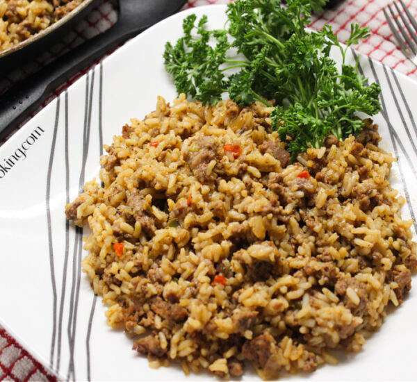 Easy Dirty Rice Recipe (Made with Ground beef & Sausage)
