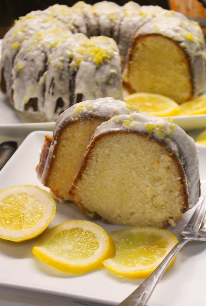 Moist Lemon Bundt Cake