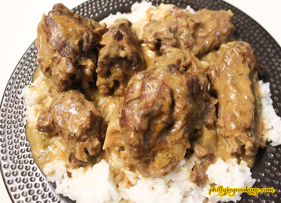 Smothered turkey necks recipe